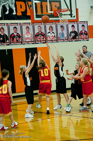 2011_11_17 Game 01-0091