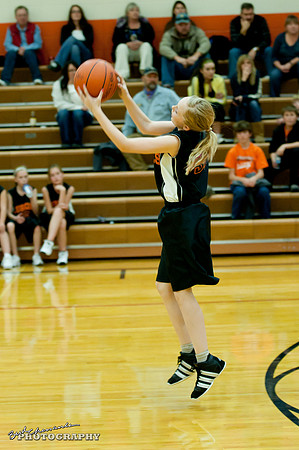 2011_11_17 Game 01-0111