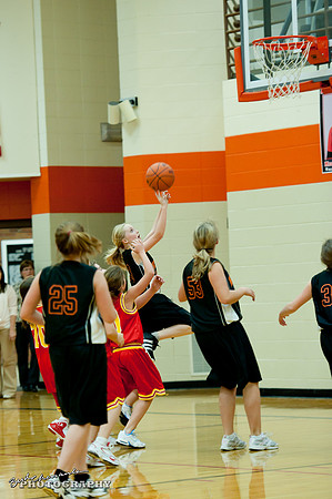 2011_11_17 Game 01-0145