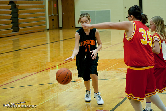 2011_11_17 Game 01-0085