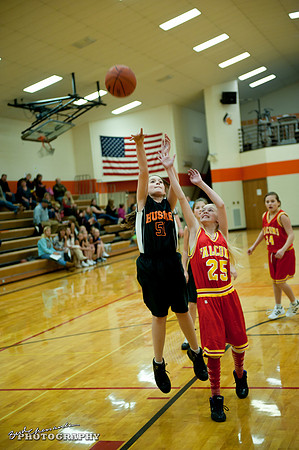 2011_11_17 Game 01-0025