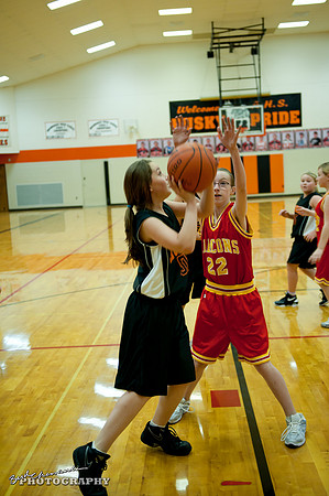 2011_11_17 Game 01-0075