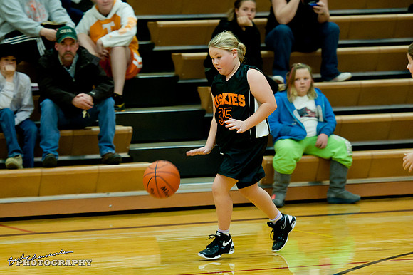 2011_11_17 Game 01-0120