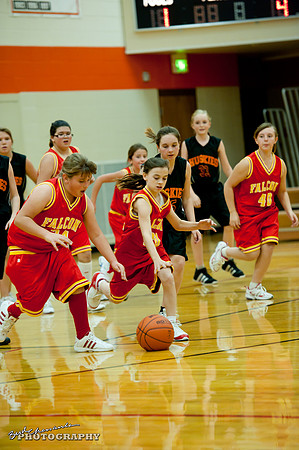 2011_11_17 Game 01-0132
