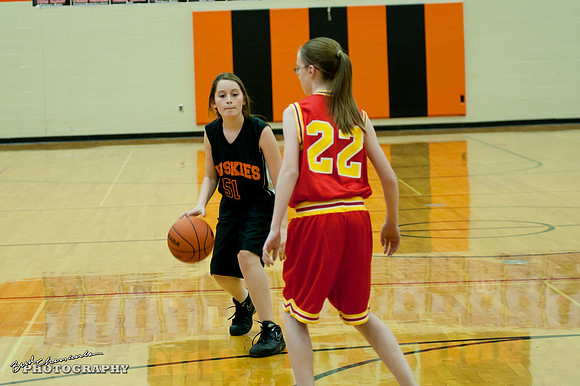 2011_11_17 Game 01-0071