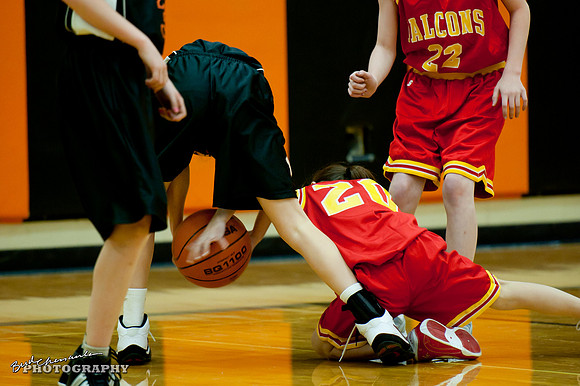 2011_11_17 Game 01-0021