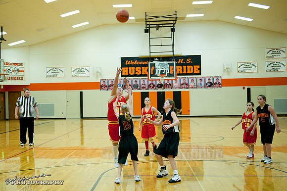 2011_11_17 Game 01-0054