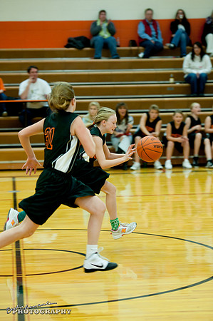 2011_11_17 Game 01-0099