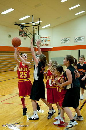 2011_11_17 Game 01-0051
