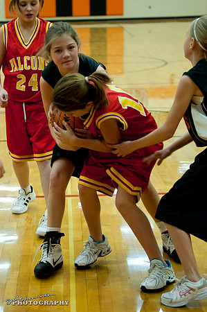 2011_11_17 Game 01-0034