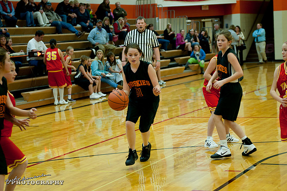 2011_11_17 Game 01-0042