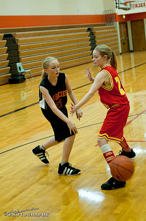 2011_11_17 Game 01-0074